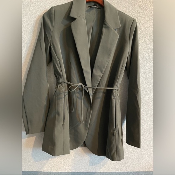 NWOT Athleta Endless Primatwill Blazer Green / Gray - Picture 1 of 13